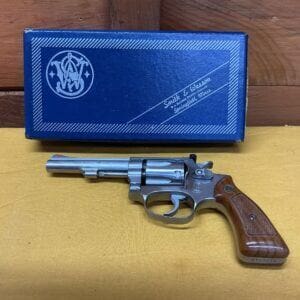 SMITH & WESSON MODEL-63 22LR. DA REVOLVER.