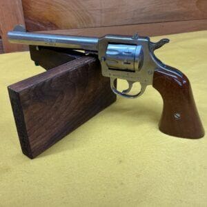 H&R MODEL-950 DA REVOLVER 22LR.